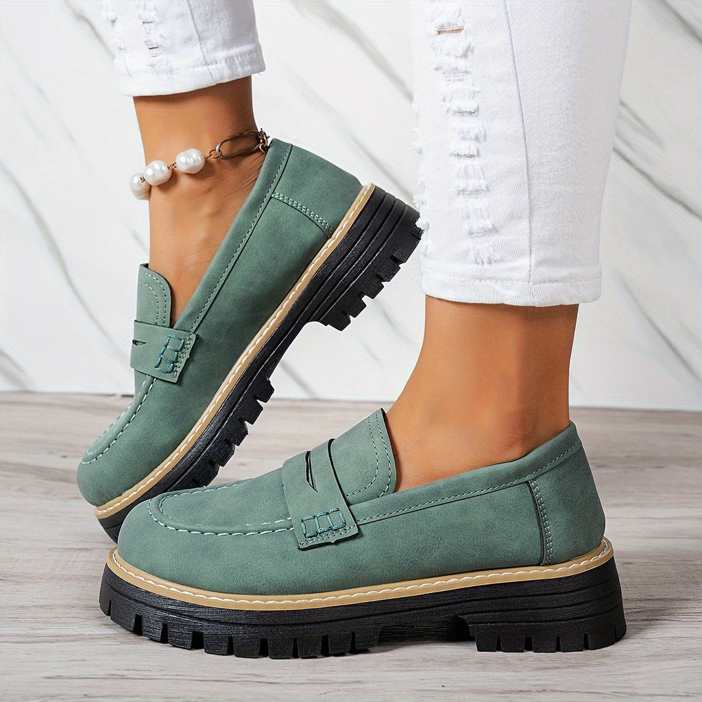 Fiorelle Women's Plus Size Casual Retro Suede Loafers with Chunky Heel Platform