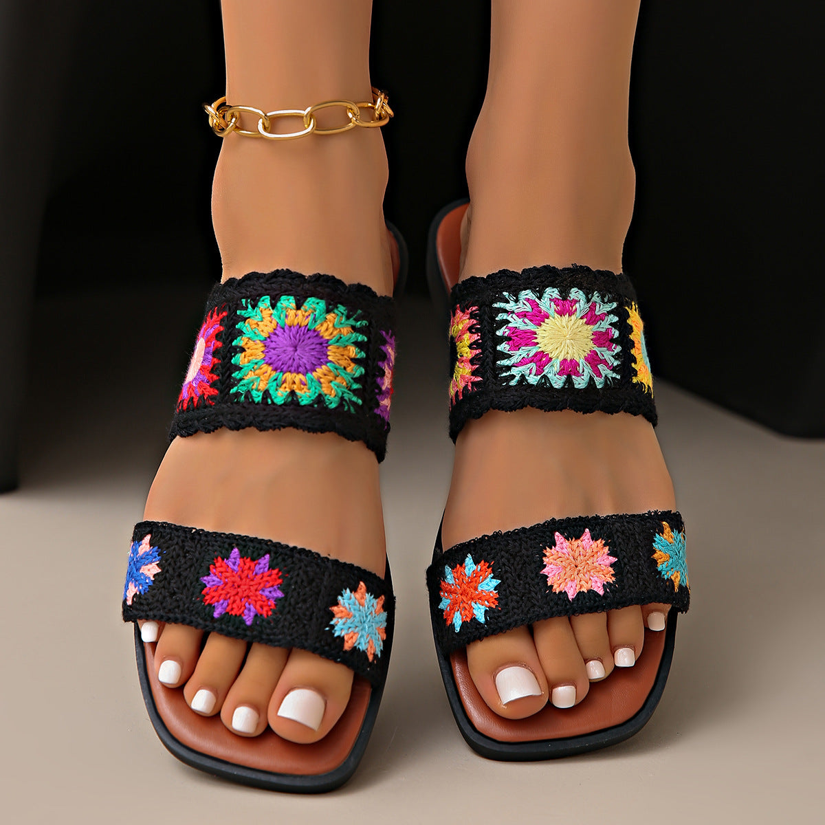Fiorelle Women’s SunBloom Knit Flat Slides – Square-Toe Boho Embroidered Sandals (US 5–10)